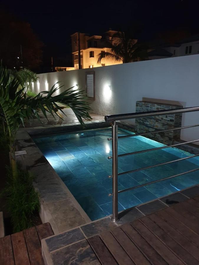 Westwood Luxury Penthouse With Private Roof Top Ref 15847 Flic-en-Flacq Exteriör bild